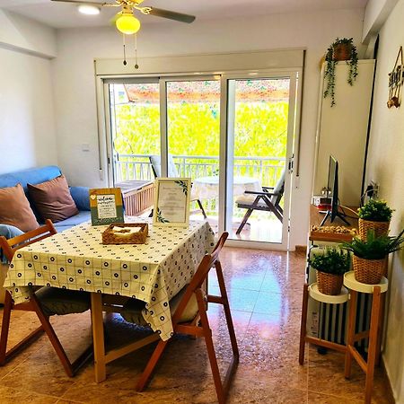 Bonito Apartamento Con Vistas Al Mar Плая Побла де Фарналс Екстериор снимка